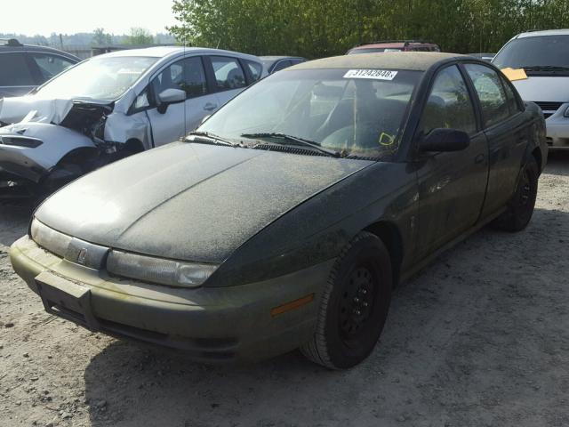 1G8ZG5284WZ307432 - 1998 SATURN SL1 GREEN photo 2