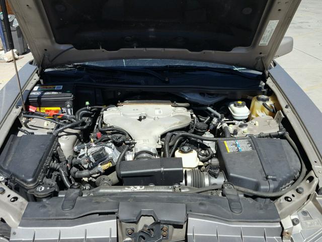 1G6DM577540159501 - 2004 CADILLAC CTS GOLD photo 7