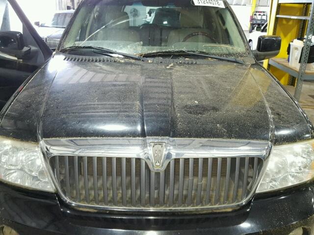 5LMFU27RX4LJ30721 - 2004 LINCOLN NAVIGATOR BLACK photo 7