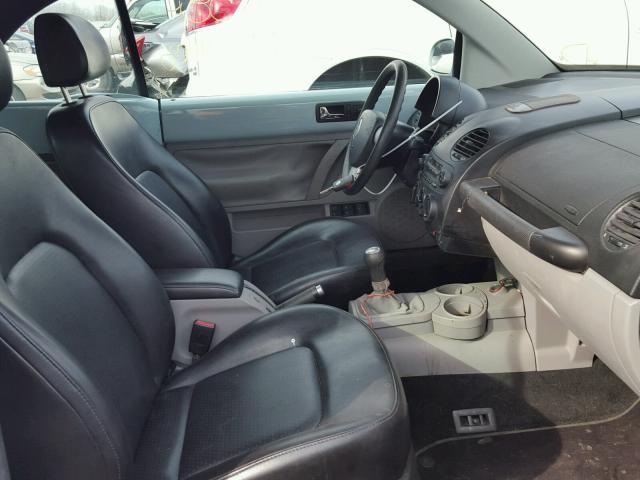 3VWCM21Y74M301530 - 2004 VOLKSWAGEN NEW BEETLE 青绿色 照片 5