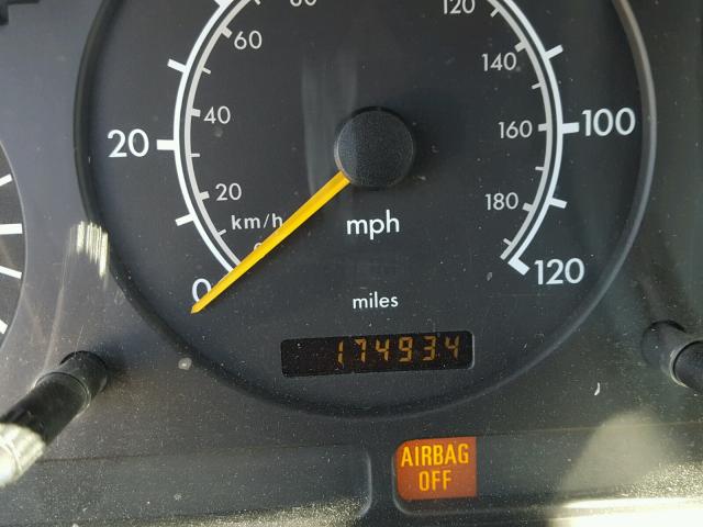 4JGAB72E1XA065911 - 1999 MERCEDES-BENZ ML 430 银色 照片 8