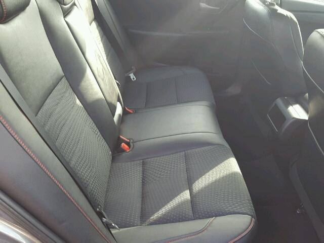 4T1BF1FK3FU028247 - 2015 TOYOTA CAMRY LE 银色 照片 6