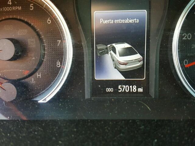 4T1BF1FK3FU028247 - 2015 TOYOTA CAMRY LE 银色 照片 8