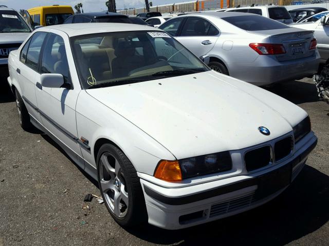 4USCC8325SLA10053 - 1995 BMW 318 I AUTO WHITE photo 1