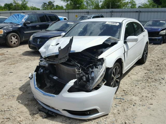 1C3CCBBB5DN570975 - 2013 CHRYSLER 200 TOURIN WHITE photo 2