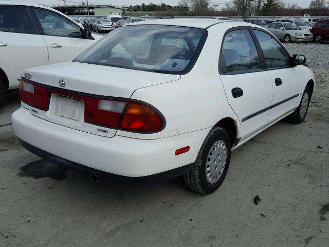 JM1BC1417V0162367 - 1997 MAZDA PROTEGE DX WHITE photo 4