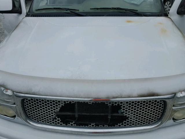 1GKEK63U33J206269 - 2003 GMC YUKON DENA WHITE photo 7