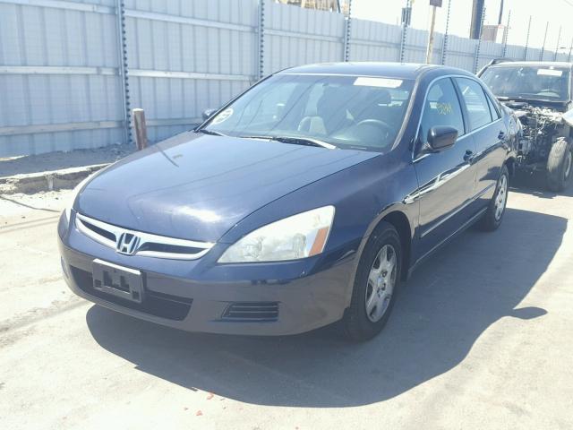 1HGCM56427A175929 - 2007 HONDA ACCORD LX BLUE photo 2