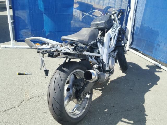 JS1VP53A332106335 - 2003 SUZUKI SV650 SILVER photo 4