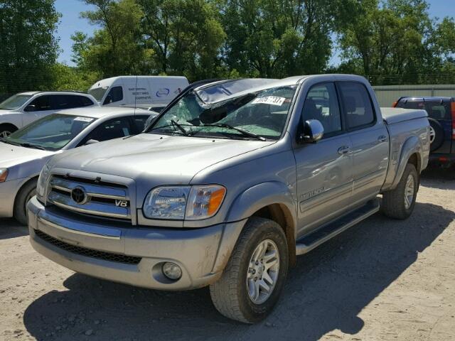 5TBDT44156S551641 - 2006 TOYOTA TUNDRA DOU GRAY photo 2