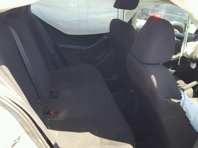 3VW2K7AJ4FM204208 - 2015 VOLKSWAGEN JETTA BASE 银色 照片 6