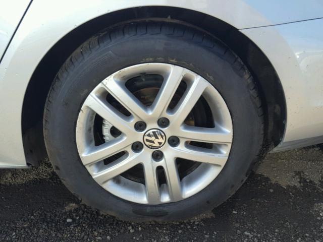 3VW2K7AJ4FM204208 - 2015 VOLKSWAGEN JETTA BASE 银色 照片 9