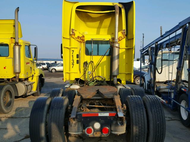 1FUJBBCV67LW86838 - 2007 FREIGHTLINER CONVENTION YELLOW photo 6