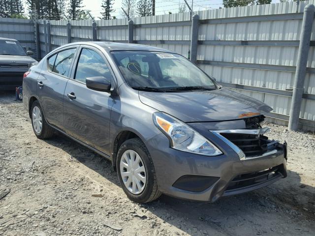 3N1CN7APXGL910211 - 2016 NISSAN VERSA S GRAY photo 1