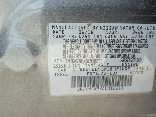 3N1CN7APXGL910211 - 2016 NISSAN VERSA S GRAY photo 10