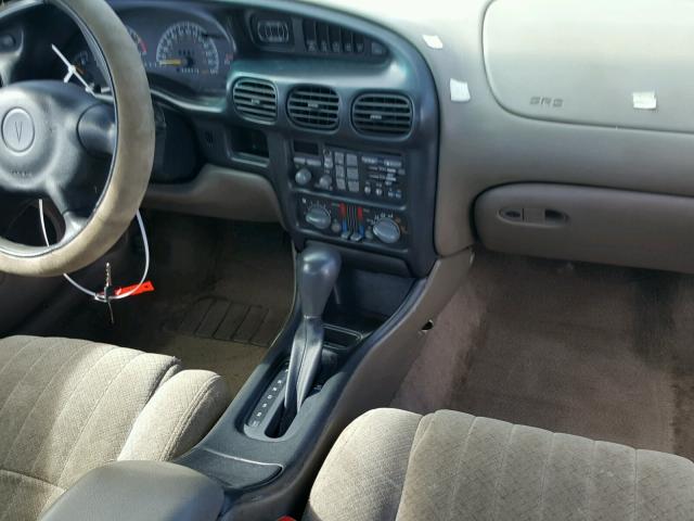 1G2WK52J01F226985 - 2001 PONTIAC GRAND PRIX WHITE photo 9