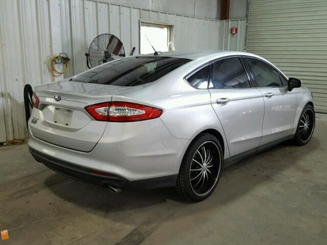 1FA6P0G79E5372221 - 2014 FORD FUSION S SILVER photo 4