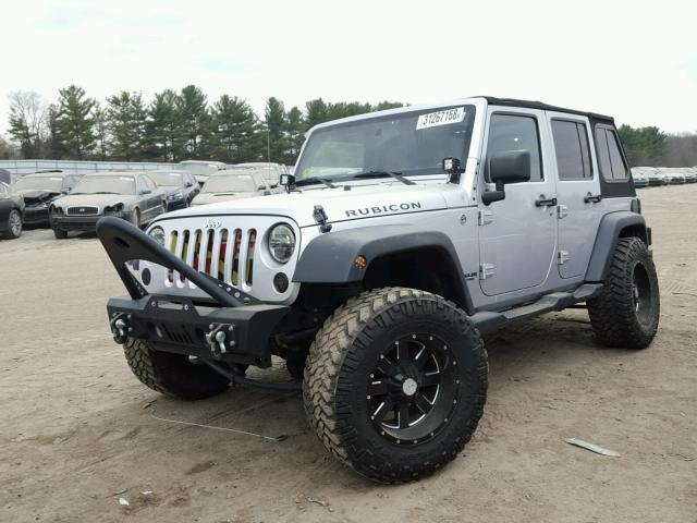 1J4BA6H12BL633665 - 2011 JEEP WRANGLER U SILVER photo 2