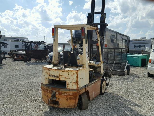 920417 - 1996 NISSAN FORK LIFT YELLOW photo 4