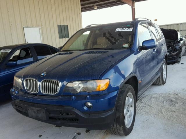 5UXFB33523LH47469 - 2003 BMW X5 4.4I BLUE photo 2