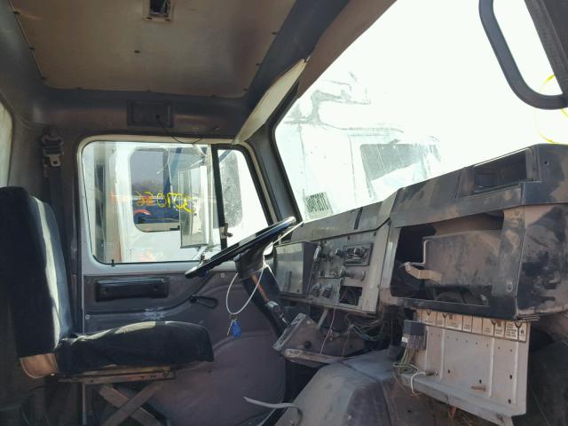 1HTSDPPN2RH562796 - 1994 INTERNATIONAL 4000 4900 WHITE photo 5