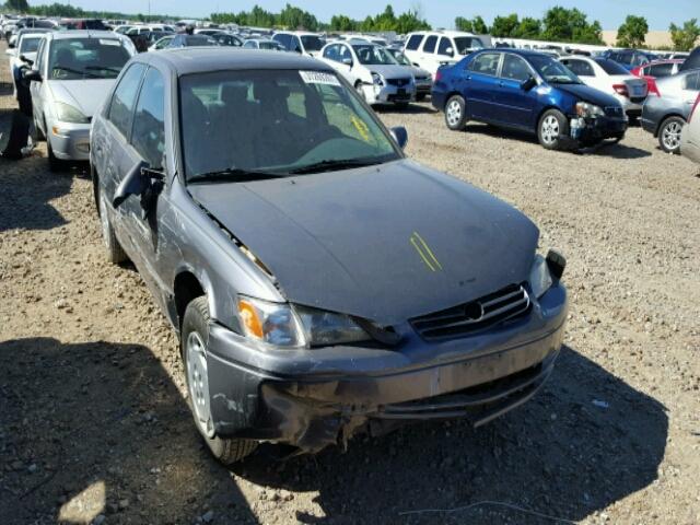 4T1BG22K6VU020747 - 1997 TOYOTA CAMRY CE GRAY photo 1