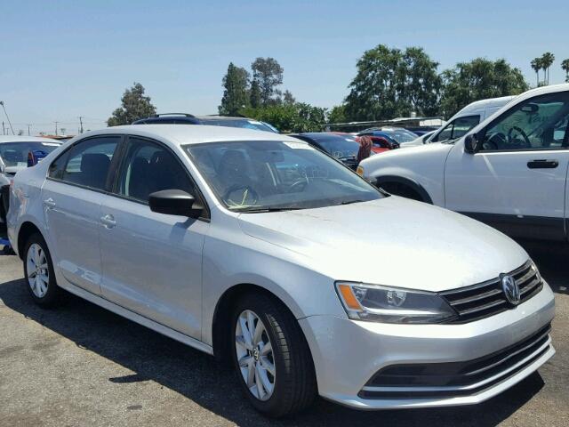 3VWD17AJ7FM206448 - 2015 VOLKSWAGEN JETTA SE SILVER photo 1