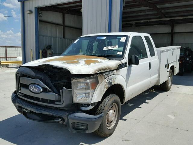 1FD7X2A64GEC75629 - 2016 FORD F250 SUPER WHITE photo 2