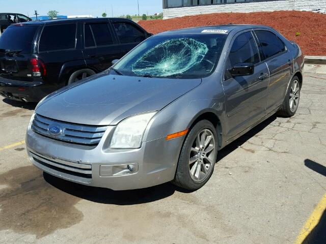 3FAHP07ZX9R160537 - 2009 FORD FUSION SE SILVER photo 2