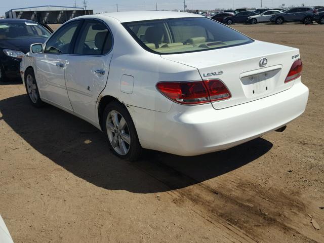 JTHBA30G755082774 - 2005 LEXUS ES 330 WHITE photo 3