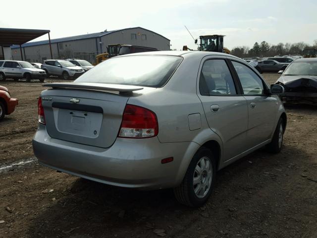 KL1TG52685B353418 - 2005 CHEVROLET AVEO LT SILVER photo 4