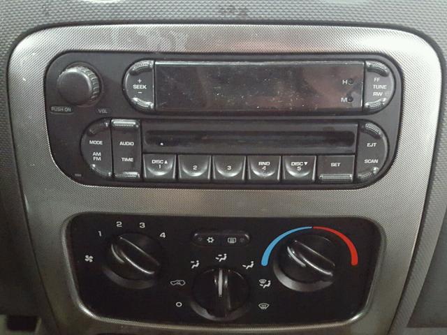 1J4GL38K16W218901 - 2006 JEEP LIBERTY RE RED photo 9