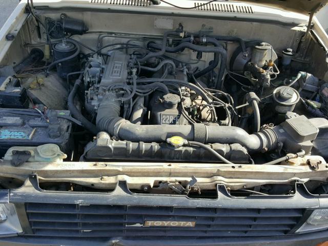 JT4RN56S2E5027127 - 1984 TOYOTA PICKUP XTR CREAM photo 7