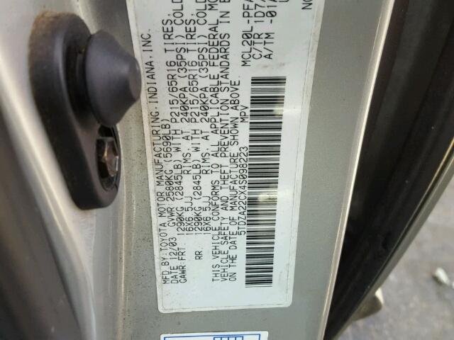 5TDZA22CX4S098223 - 2004 TOYOTA SIENNA XLE SILVER photo 10