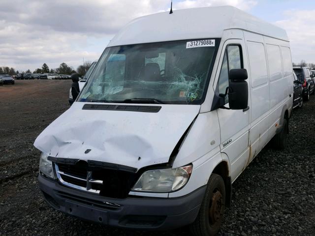 WD0PD544865927134 - 2006 DODGE SPRINTER 3 WHITE photo 2