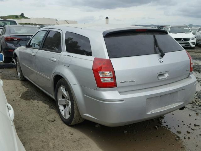 2D4FV47VX7H620495 - 2007 DODGE MAGNUM SXT SILVER photo 3