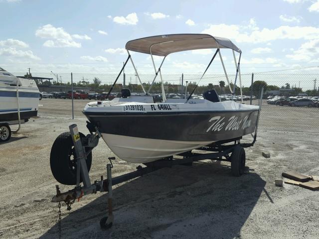 SLVA0204M82B - 1982 SLLN BOAT TWO TONE photo 2