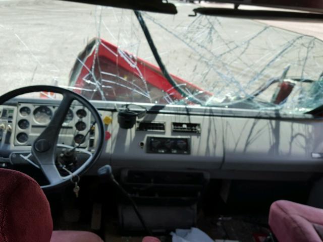 1FV6HJBA1WH886570 - 1998 FREIGHTLINER MEDIUM CON RED photo 9