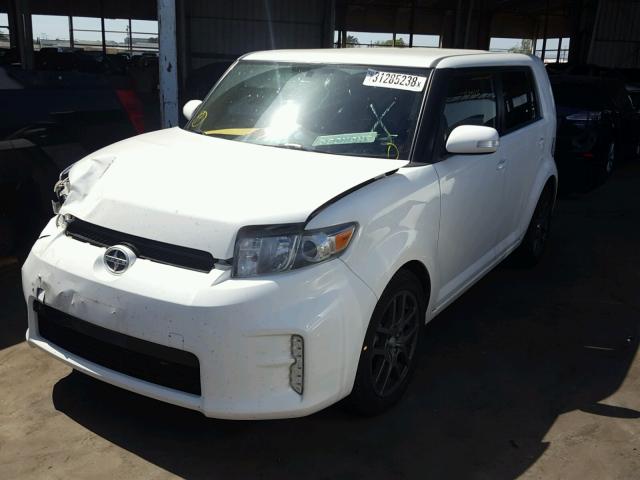 JTLZE4FE1EJ056408 - 2014 TOYOTA SCION XB თეთრი ფოტო 2
