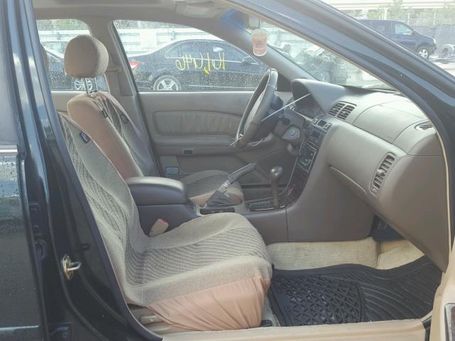 JN1CA21D3TM417409 - 1996 NISSAN MAXIMA GLE GREEN photo 5