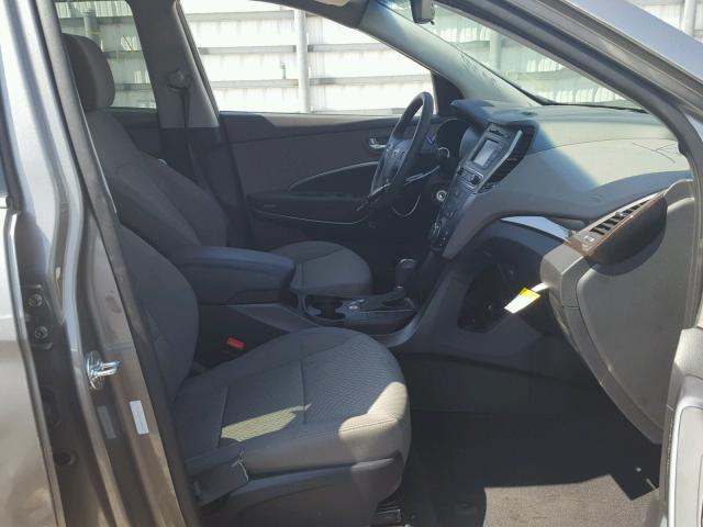 5XYZT3LB1JG542541 - 2018 HYUNDAI SANTA FE S GRAY photo 5