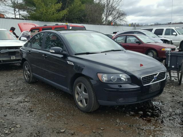 YV1MH682672267235 - 2007 VOLVO S40 T5 BLACK photo 1