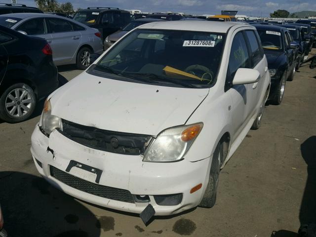 JTKKT604765020918 - 2006 TOYOTA SCION XA თეთრი ფოტო 2