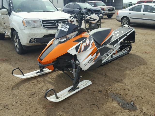 4UF12SNW8CT114895 - 2012 ARCTIC CAT SNOWMOBILE 橙色 照片 2