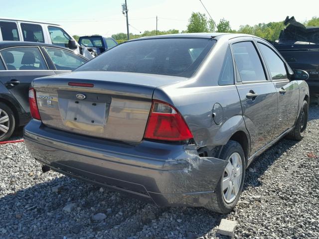 1FAFP34N87W286741 - 2007 FORD FOCUS ZX4 GRAY photo 4