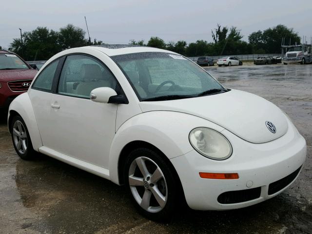 3VWFW31CX8M511160 - 2008 VOLKSWAGEN NEW BEETLE 白色 照片 1