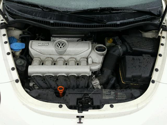 3VWFW31CX8M511160 - 2008 VOLKSWAGEN NEW BEETLE 白色 照片 7