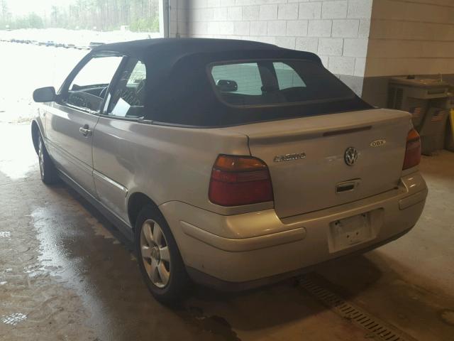 3VWDC21V41M810080 - 2001 VOLKSWAGEN CABRIO GLX 银色 照片 3