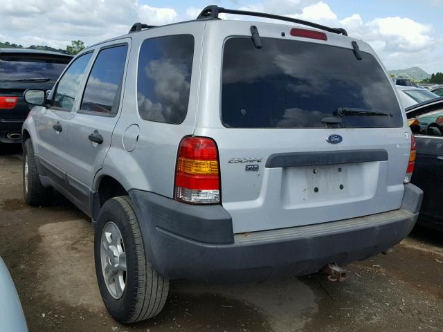 1FMCU93103KB89893 - 2003 FORD ESCAPE XLT SILVER photo 3