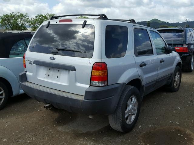 1FMCU93103KB89893 - 2003 FORD ESCAPE XLT SILVER photo 4